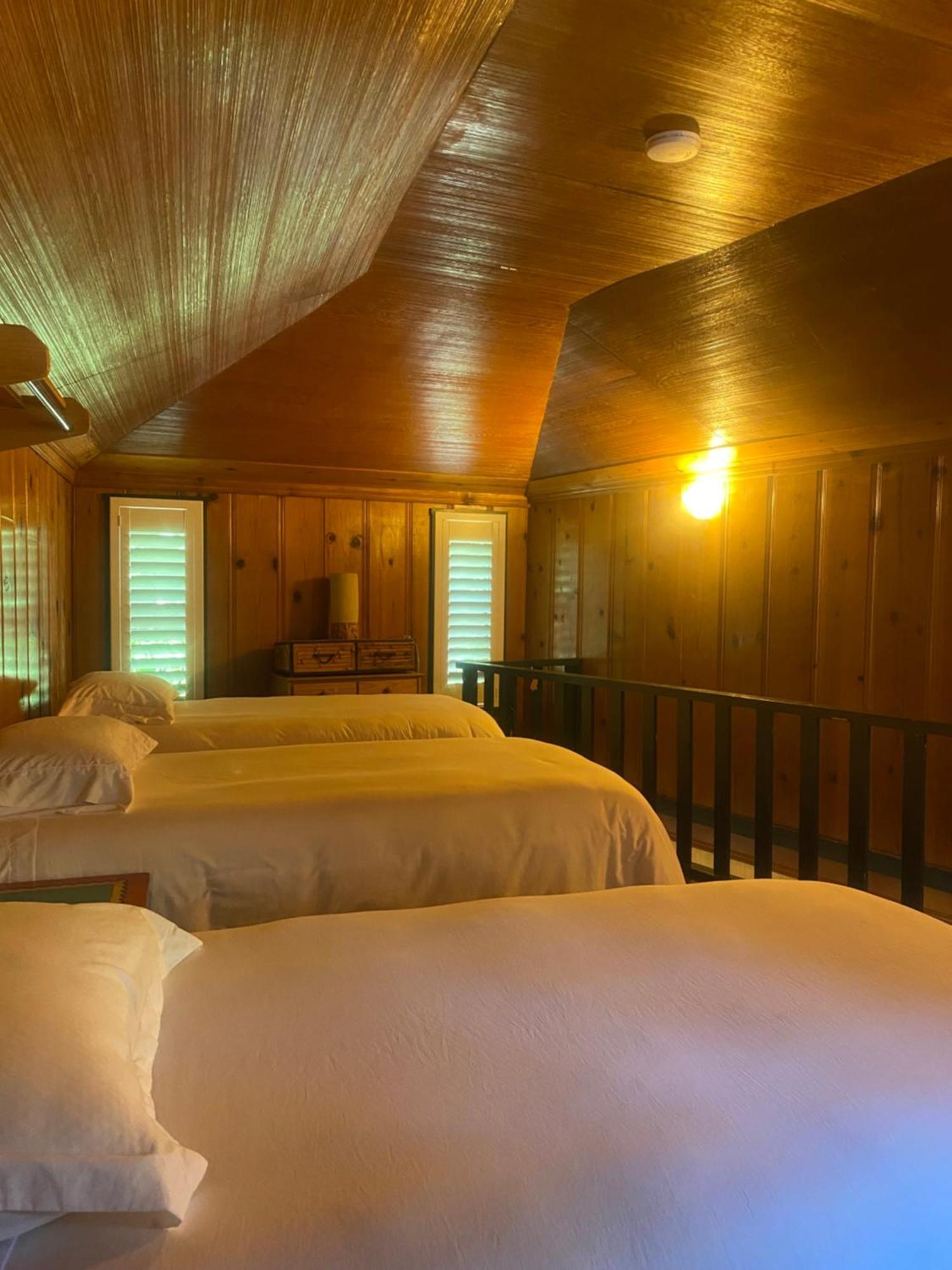 Seven Circles Lodge&Retreat Badger Luaran gambar